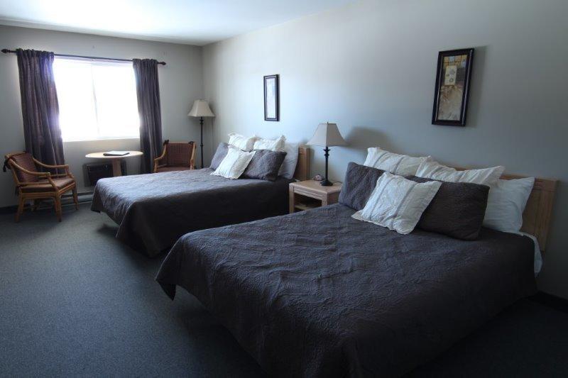 Hotel La Cuillere A Pot Saint-Donat-de-Montcalm Exterior foto